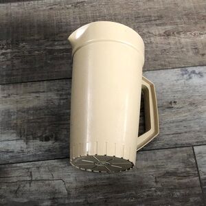 Tupperware Beige Pitcher with Handle